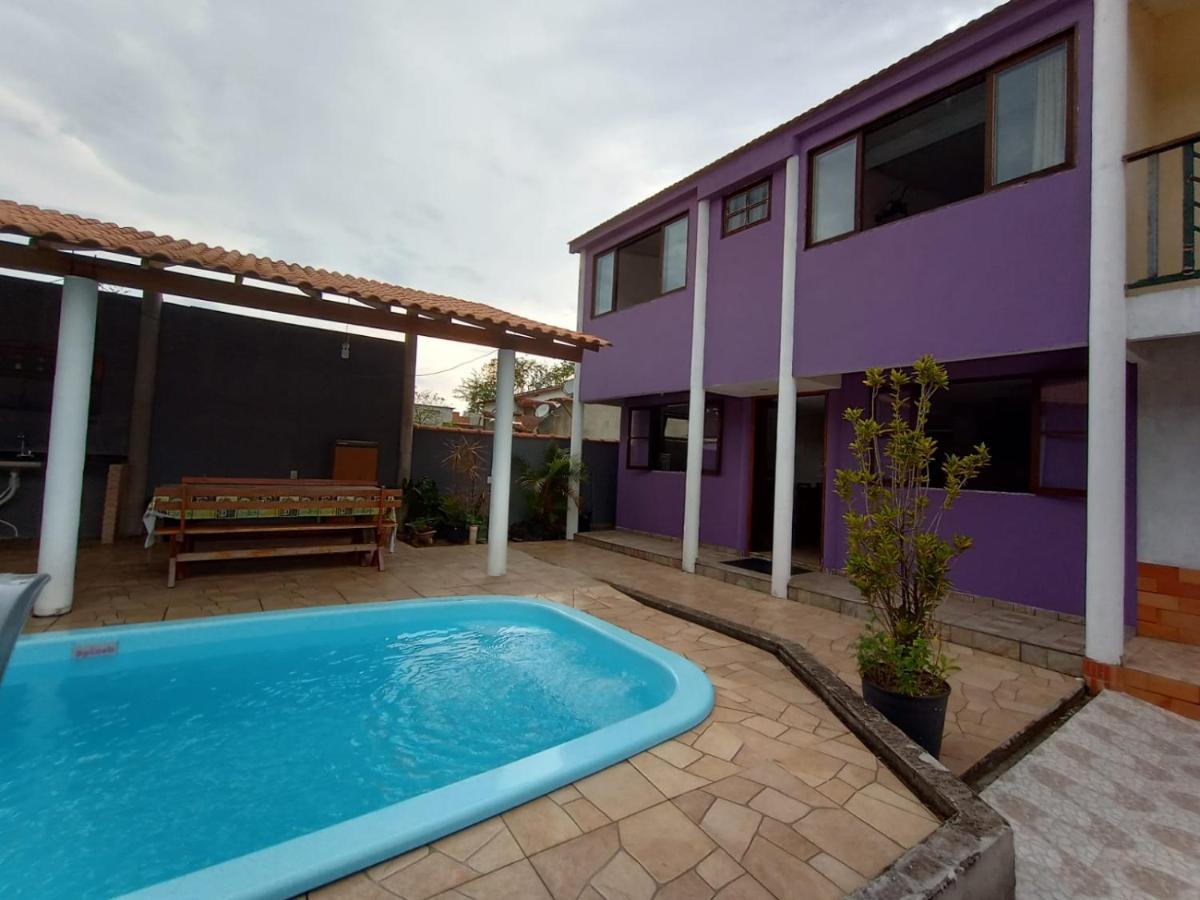 Casa Roxa Com Piscina Em Condominio Araquari Exterior foto